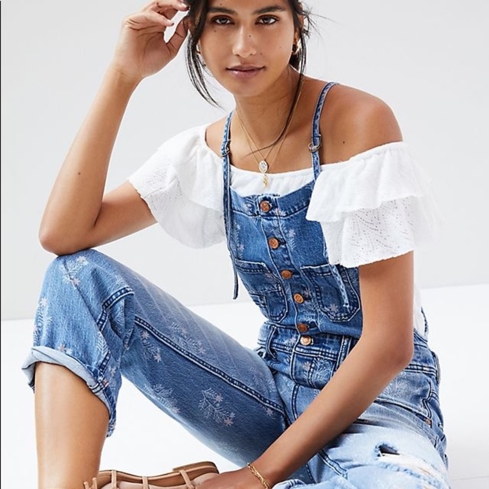 NWT Anthropologie Pilcro and the Letterpress Painters Floral Denim Overalls